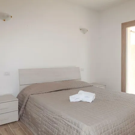 Holiday home Aria Di Vacanza-s'abba Lughente Trilo *